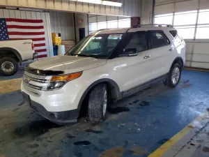 Ford Explorer XLT 3.5L 6 2014