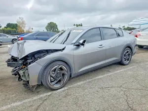Kia K4 EX 2.0L 4 2025