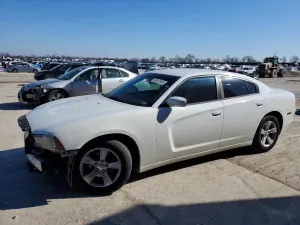 Dodge Charger SE 3.6L 6 2012