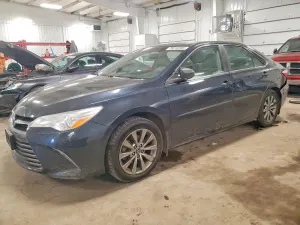 Toyota Camry LE 2.5L 4 2017