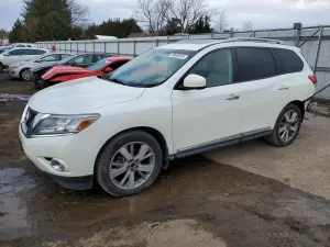 Nissan Pathfinder S 3.5L 6 2015