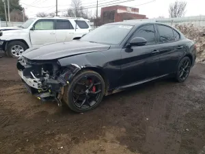 Alfa Romeo Giulia 2.0L 4 2021