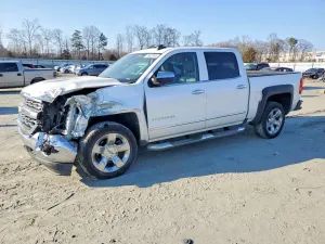 Chevrolet Silverado 1500 C1500 LTZ 5.3L 8 2017