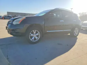 Nissan Rogue S 2.5L 4 2011