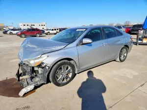 Toyota Camry LE 2.5L 4 2017