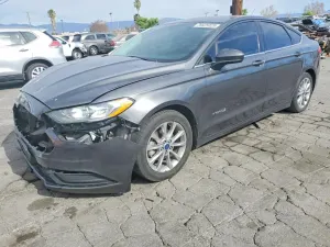 Ford Fusion SE HYBRID 2.0L 4 2017