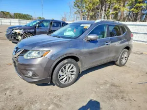 Nissan Rogue S 2.5L 4 2015