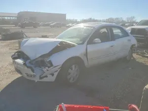 Ford Taurus SEL 3.0L 6 2004