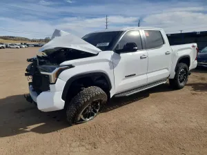 Toyota Tundra CREWMAX SR 3.4L 6 2025