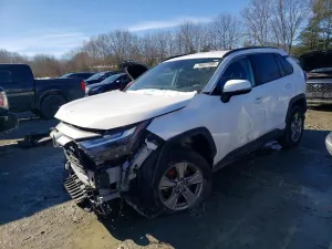 Toyota Rav4 XLE 2.5L 4 2022