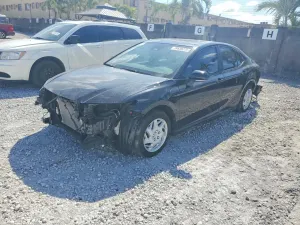 Toyota Camry XSE 2.5L 4 2025