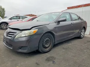 Toyota Camry BASE 2.5L 4 2010