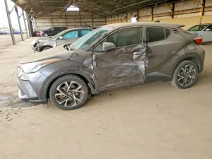 Toyota C-HR XLE 2.0L 4 2021