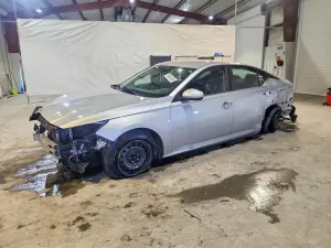 Nissan Altima 2.5L 4 2020