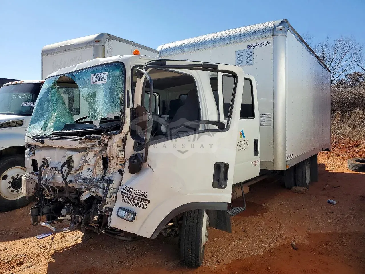 Isuzu NPR 6.6L 8 2024