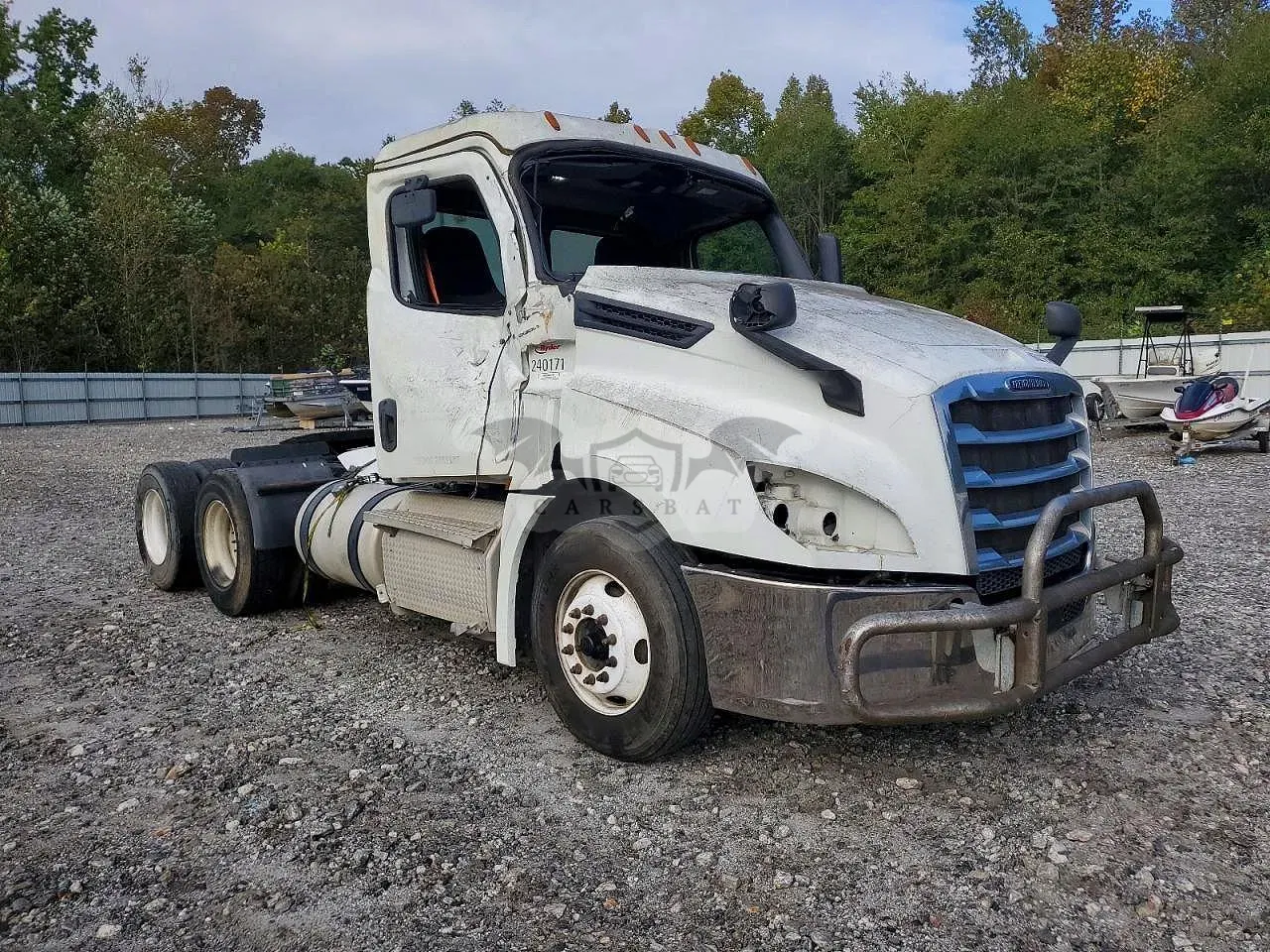 Freightliner Cascadia 14.8L 6 2020