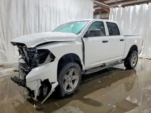 RAM 1500 ST 5.7L 8 2014