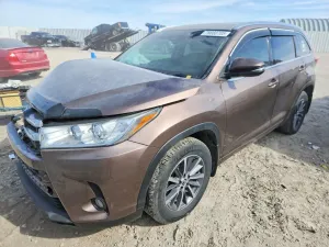 Toyota Highlander 3.5L 6 2018