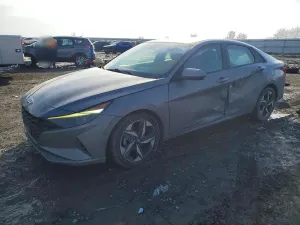 Hyundai Elantra 2.0L 4 2023