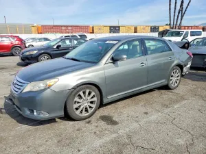 Toyota Avalon 3.5L 6 2012