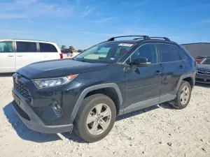Toyota Rav4 XLE 2.5L 4 2020