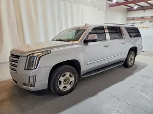 Cadillac Escalade ESV LUXURY 6.2L 8 2018