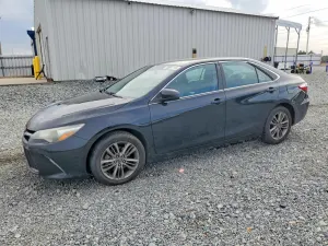 Toyota Camry LE 2.5L 4 2015