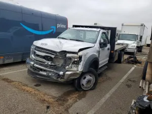 Ford F550 SUPER DUTY 6.7L 8 2022