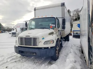 Freightliner Business Class M2 106 MEDIUM DUTY 6.7L 6 2012