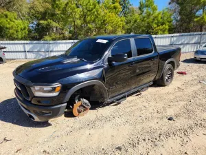 RAM 1500 5.7L 8 2019