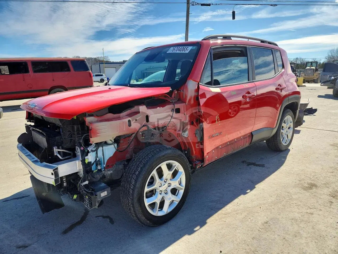 Jeep Renegade LATITUDE 2.4L 4 2016