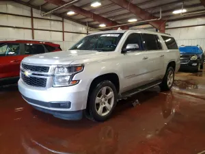 Chevrolet Suburban C1500 LT 5.3L 8 2015