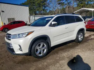 Toyota Highlander SE 3.5L 6 2018