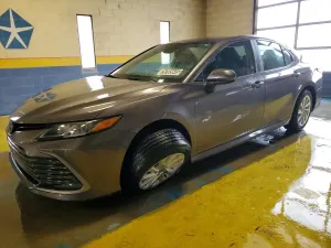 Toyota Camry 2.5L 4 2022