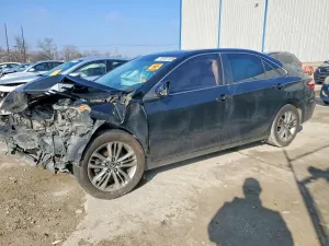 Toyota Camry LE 2.5L 4 2017