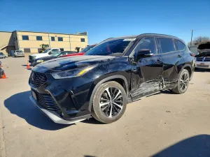 Toyota Highlander 3.5L 6 2021