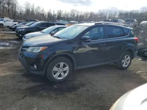 Toyota Rav4 XLE 2.5L 4 2014