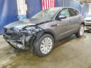 Jaguar E-Pace SE 2.0L 4 2019