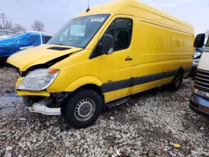 Mercedes-Benz Sprinter 2500 3.0L 6 2013