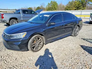 Volkswagen Passat SE R-LINE 2.0L 4 2019
