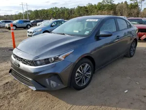 Kia Cerato / Forte / K3 LX 2.0L 4 2023
