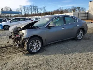 Nissan Maxima S 3.5L 6 2014