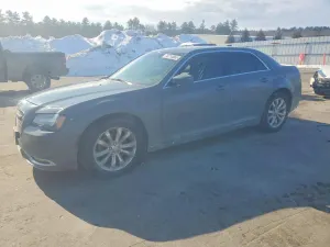 Chrysler 300 LIMITED 3.6L 6 2017