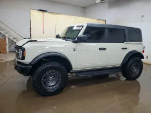 Ford Bronco BIG BEND 2.3L 4 2025