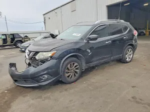 Nissan Rogue S 2.5L 4 2014