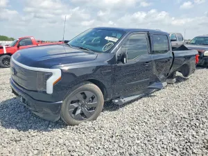 Ford F-150 LIGHTNING PRO 2023