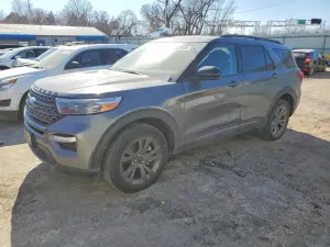 Ford Explorer XLT 2.3L 4 2022