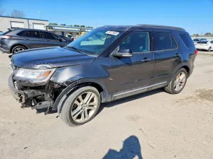 Ford Explorer XLT 3.5L 6 2017