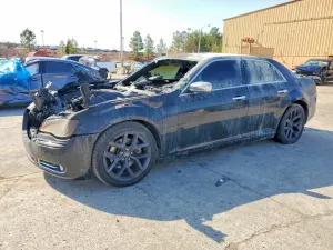 Chrysler 300C 5.7L 8 2013
