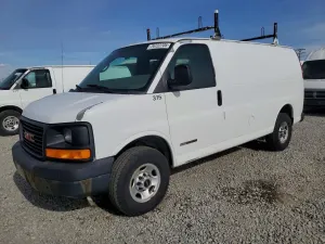 GMC Savana G2500 4.8L 8 2005